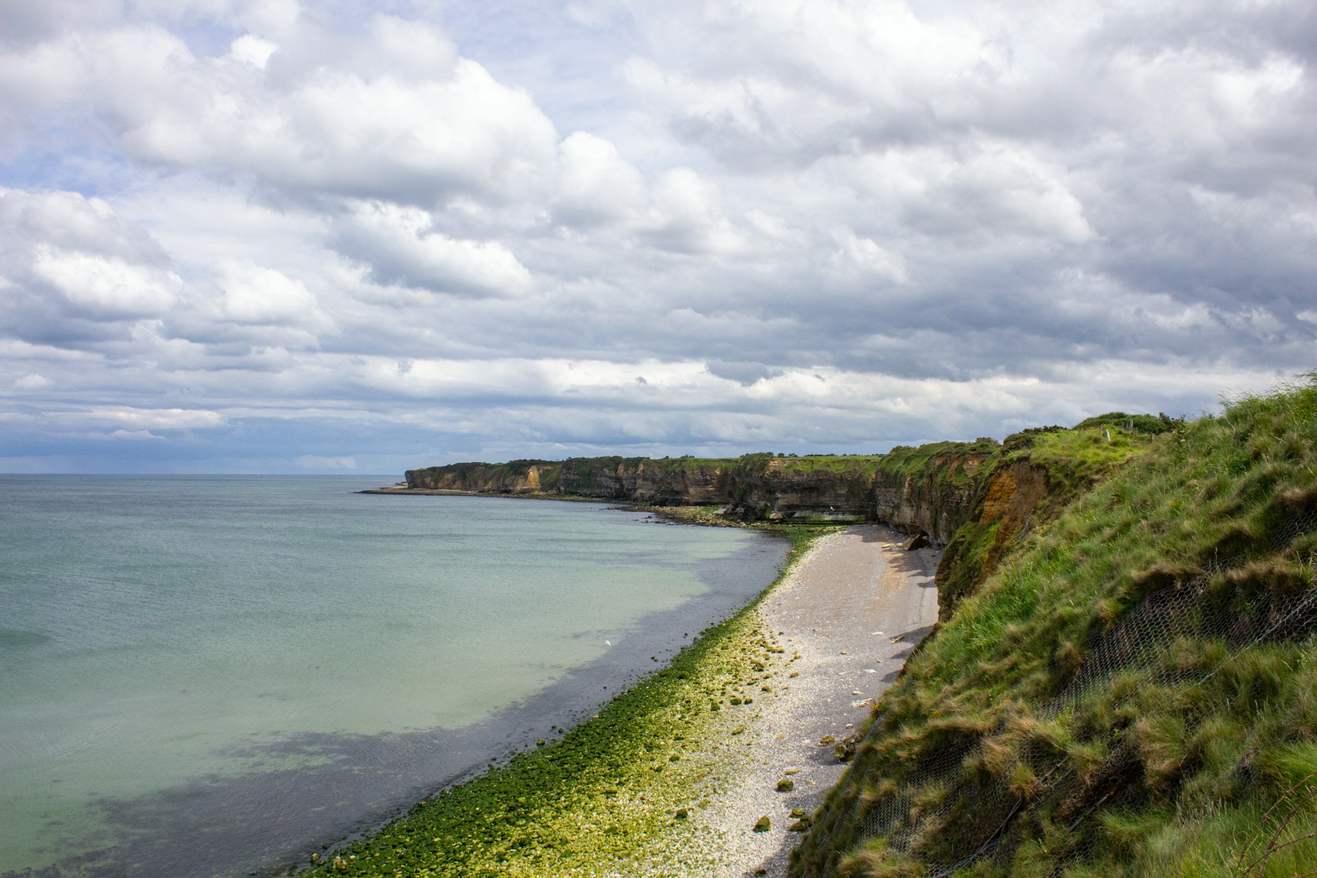 Discovering the History of Pointe du Hoc: Why a Professional Guide Makes All the Difference