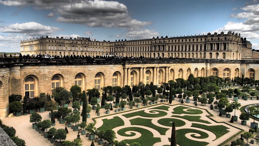 Discover the majesty of Versailles Paris: a guide for travelers Discover the majesty of Versailles Paris: a guide for travelers